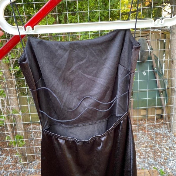 silk windsor dress - Picture 3 of 4